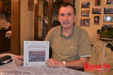 Papp László helytörténész most megjelent legújabb könyvével (Kazinczy Paszterkó Diana felvétele)