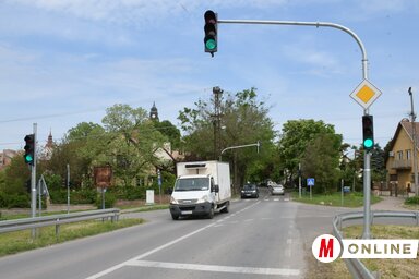 A jelzőlámpákon hamarosan sebességmérő kamera is lesz (Fotó: Puskás K.)