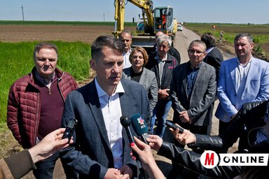 A VMSZ mindig is szorgalmazta a szóban forgó útszakasz felújítását (Fotó: Gergely Árpád)