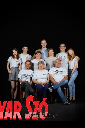 Csak a Soma színtársulat próbál a szakcsoportok közül (Lakatos János felvétele) Csak a Soma színtársulat próbál a szakcsoportok közül (Lakatos János felvétele)