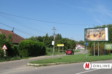 A vasútállomás melletti parknál épülne meg a körforgalmi csomópont (Csincsik Zsolt felvétele)