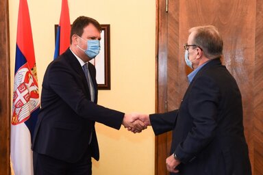 Igor Mirović és Hido Biščević (Fotó: vojvodina.gov.rs)