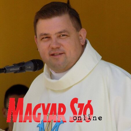 Ft. Verbélyi Árpád (L. Móger Tímea fotója) Ft. Verbélyi Árpád (L. Móger Tímea fotója)