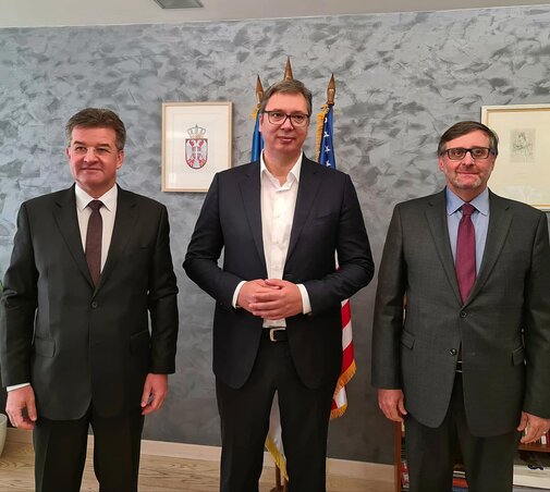 Aleksandar Vučić Miroslav Lajčák és Matthew Palmer társaságában (Fotó: instagram)