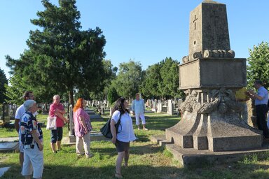 Szükség lenne felújítására