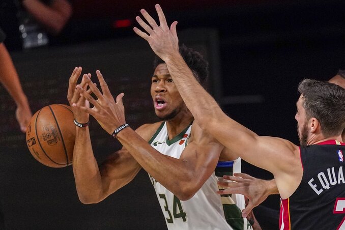 Giannis 19 pontot szórt, mielőtt lesérült (Fotó: Beta/AP)