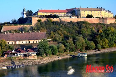 Az erődítmény Újvidék felől (Dávid Csilla felvétele)