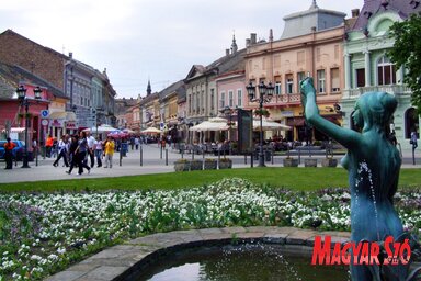 A Duna parkból az azonos nevű utcába érkezünk