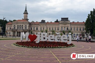 A községháza négyes irodájában 8 és 14 óra között van ügyfélfogadás (Ótos András felvétele)