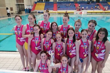 A Becse U13-as leánycsapata (Fotó: VK Becse)