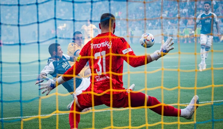 Krstović gólja után még nagy volt az öröm a MOL Arénában (Fotó: DAC/Lelkes Ernő) Krstović gólja után még nagy volt az öröm a MOL Arénában (Fotó: DAC/Lelkes Ernő)