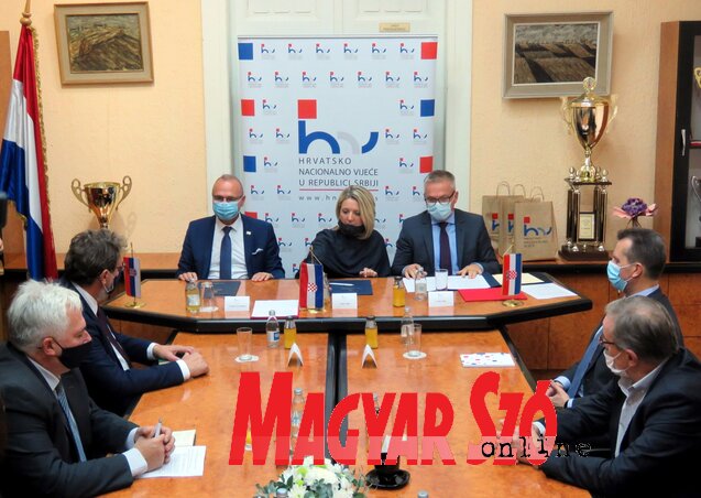 Gordan Grlić-Radman, Jasna Vojnić és Zvonko Milas (Fotó: Benedek Miklós) Gordan Grlić-Radman, Jasna Vojnić és Zvonko Milas (Fotó: Benedek Miklós)