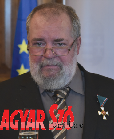 Fekete J. József (Fotó: Gergely Árpád felvétele) Fekete J. József (Fotó: Gergely Árpád felvétele)