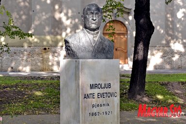 Ante Evetović Miroljub szobrát először 1936-ban avatták fel (Fotó: Gergely Árpád)