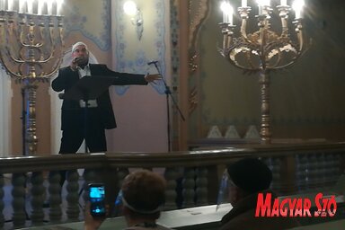 Dr. Nógrádi Gergely a Szabadkai Zsinagógában (Fotó: Lukács Melinda)