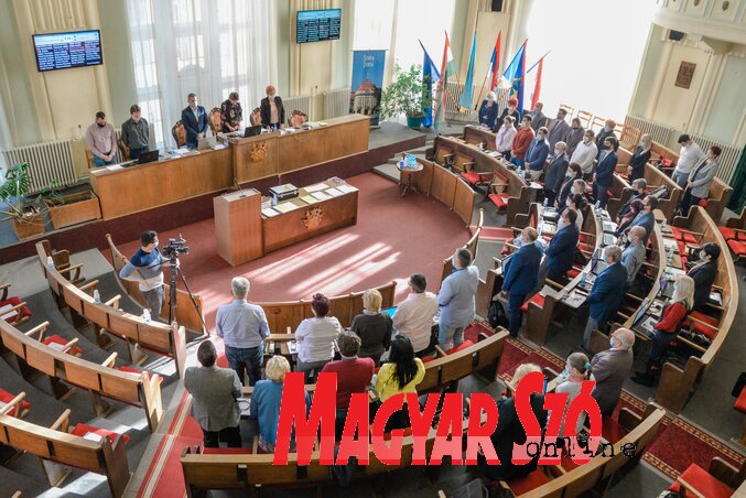 A képviselők összesen huszonhárom napirendi pontot vitattak meg (Herédi Krisztián felvétele) A képviselők összesen huszonhárom napirendi pontot vitattak meg (Herédi Krisztián felvétele)