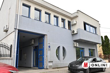 Az Ökumenikus Segélyszervezet immár három évtizede működik, székhelyük a Cirill és Metód utca 12. alatt van (Fotó: Ótos András felvétele)