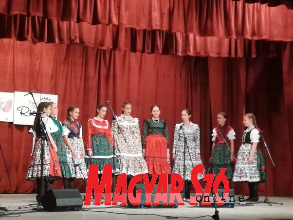 A Ricsajon nincs zsűrizés, csak felhőtlen szereplés (Fehér Rózsa felvétele) A Ricsajon nincs zsűrizés, csak felhőtlen szereplés (Fehér Rózsa felvétele)