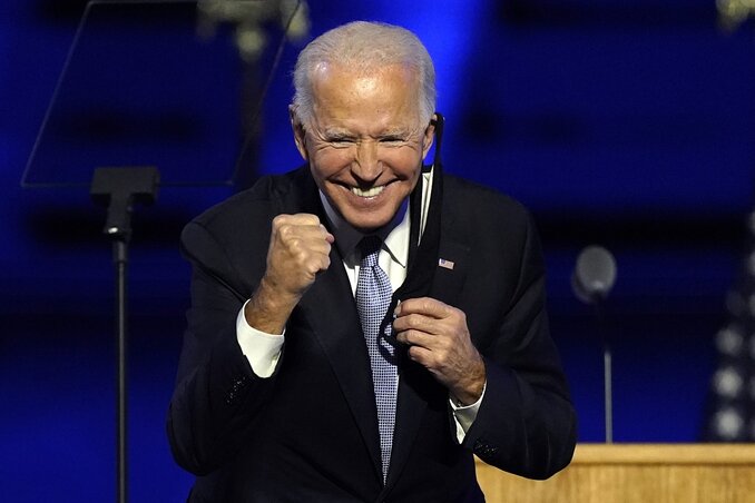 Joe Biden ünnepel (Fotó: Beta/AP)