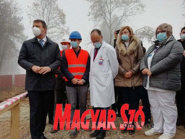 Igor Mirović megtekintette a Kamenica 3 kórházrészleg építésének kezdetét (Tóth D. Lívia felvétele)