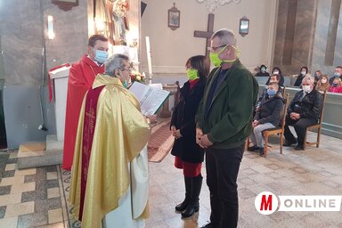 Huszonötödik házassági évfordulóját ünnepelte az egyházközösség két jeles tagja (L. Móger Tímea felvétele)