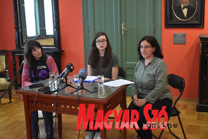 Evetović Klára, Kucor Tamara és Ljubica Vuković Dulić (Fotó: Patyi Szilárd) Evetović Klára, Kucor Tamara és Ljubica Vuković Dulić (Fotó: Patyi Szilárd)