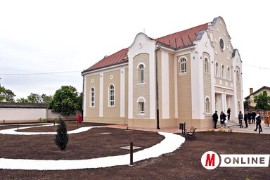 A felújításra a magyar kormány 220 millió forintos támogatása révén került sor (Gergely Árpád felvétele)