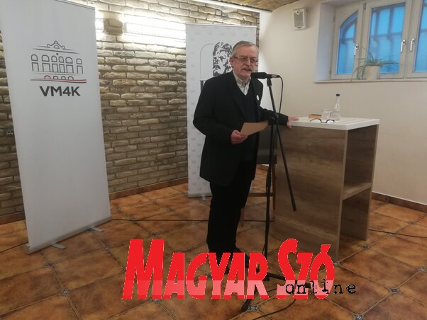 Dr. Margócsy István a VM4K-ban (Fotó: Lukács Melinda felvételei) Dr. Margócsy István a VM4K-ban (Fotó: Lukács Melinda felvételei)