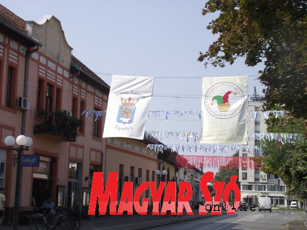 A szombati Mézkarneválon mintegy harminc csoport, közel ezer felvonuló részvételére számítanak (Herceg Elizabetta felvétele)