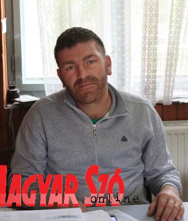 Kósa Zoltán, a Mezőgazdasági Termelők Bácskossuthfalvi Egyesületének titkára (Kazinczy Paszterkó Diana felvétele)