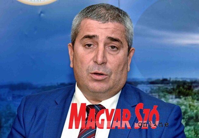 Bogdan Laban polgármester szerint a történtek nem veszélyeztetik a pozícióját Bogdan Laban polgármester szerint a történtek nem veszélyeztetik a pozícióját