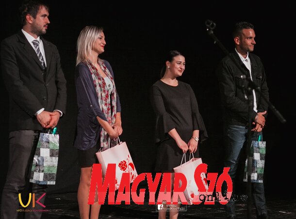 Balról jobbra: Botka Csaba, Cvitkó Beatrix, Pósa Tamara, László Bálint (Csikós Tibor felvétele)