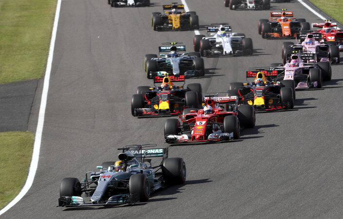 Hamilton gyorsan megelőzte Vettelt (Fotó: Beta/AP)