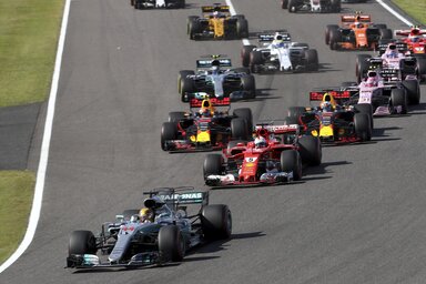 Hamilton gyorsan megelőzte Vettelt (Fotó: Beta/AP)