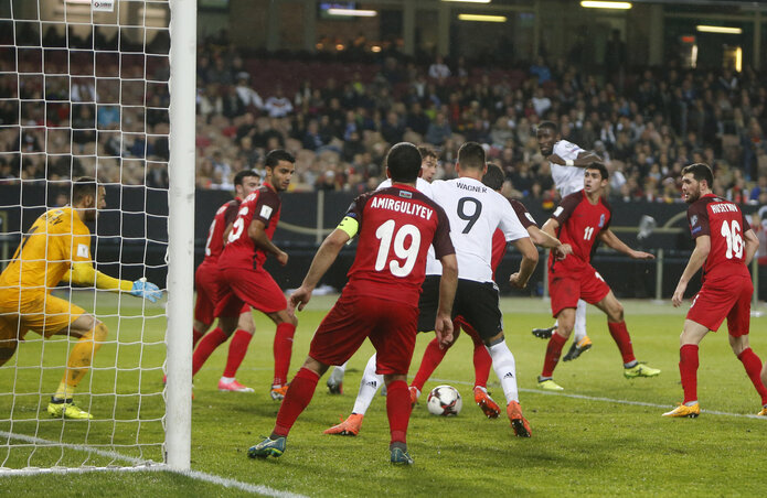 Reedier gólja az azeriek ellen (Fotó: Beta/AP)