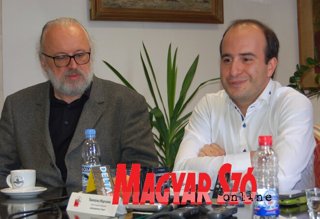 Zoran Đerić, a színház megbízott igazgatója és Gianluca Marcianò vezető karmester Zoran Đerić, a színház megbízott igazgatója és Gianluca Marcianò vezető karmester