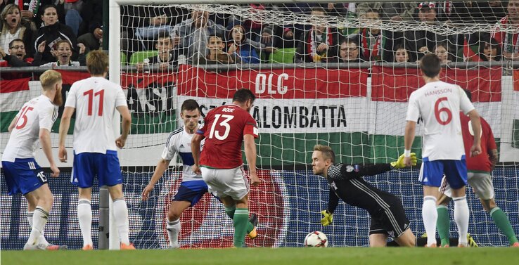 Böde gólja sem elégítette ki a magyar fociszurkolókat (Fotó: MTI)