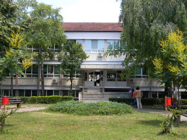 Nehéz helyzetben van az egészségház (Fotó: Fehér Rózsa)