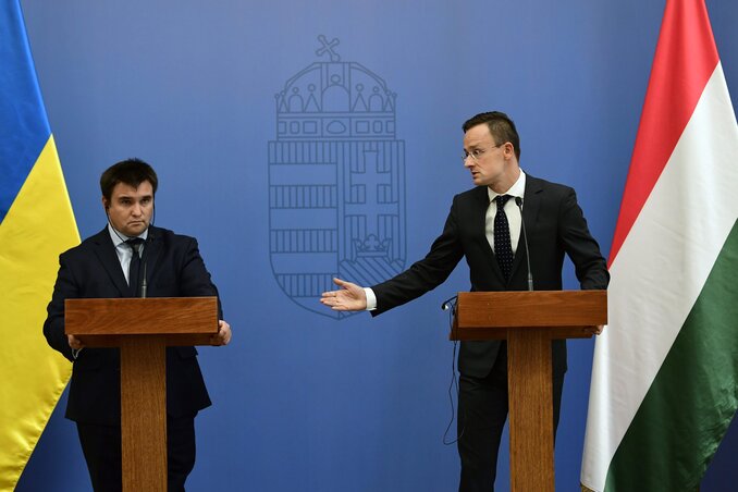 Pavlo Klimkin és Szijjártó Péter a sajtótájékoztatón (Fotó: MTI)