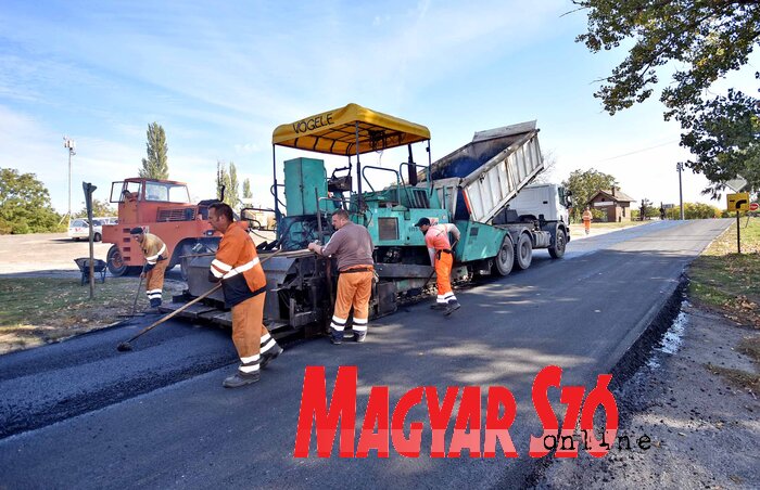 A felújítási munkálatok (Fotó: Gergely Árpád)