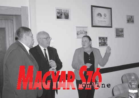 Hajnal Jenő, Kislinder Gábor és Kisimre Szerda Anna (Fotó: Kazinczy Paszterkó Diana)