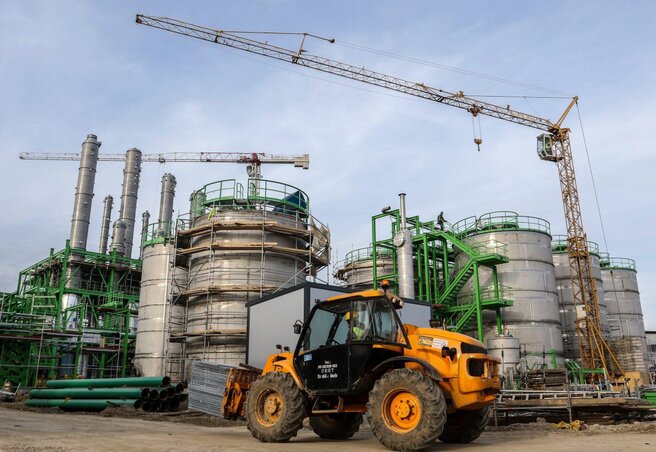 Évi negyedmillió tonna izocukrot állíthat elő a gyár (Fotó: MTI)