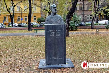 Ismét a helyén áll az Ambrozije Boza Šarčević-szobor (Fotó: Gergely Árpád)