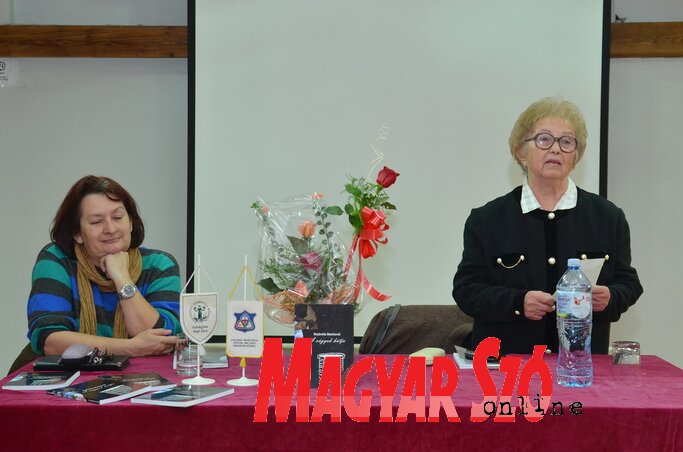 Linka B. Gabriella és Radmila Marković (Fotó: Lakatos János felvétele)