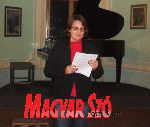 Hicsik Dóra az Arany János-emlékesten  (Fotó: Lukács Melinda)