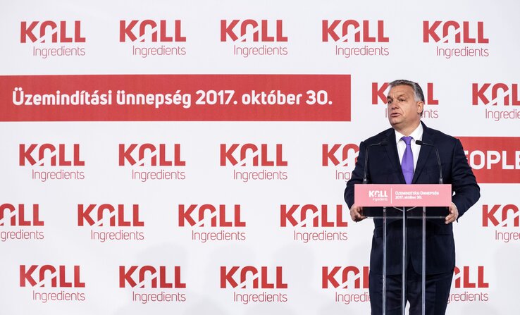 Orbán Viktor beszédet mond a Kall Ingredients Kft. tiszapüspöki izocukorüzemének avatásán (Fotó: MTI)