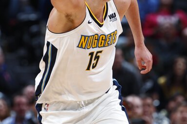 Nikola Jokić a Brooklyn elleni meccsen (Fotó: Beta/AP)