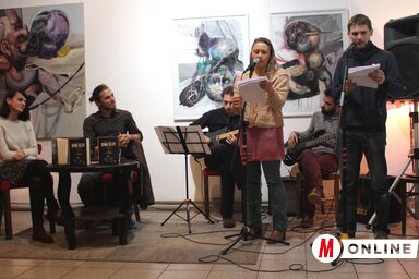 Bíró Tímea, Tékiss Tamás és a Moser Roth a Klein House-ban (Fotó: Benedek Miklós)