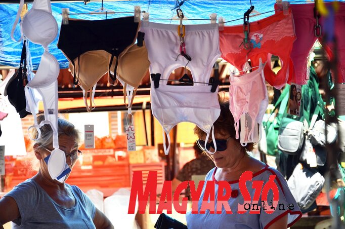 Kínálatból nincs hiány (Fotó: Dávid Csilla)