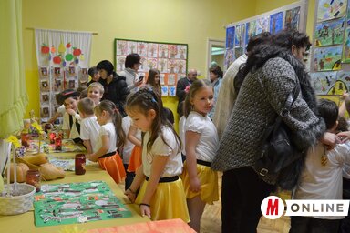 Az ovisok által készített kiállítás (Lakatos János felvétele)